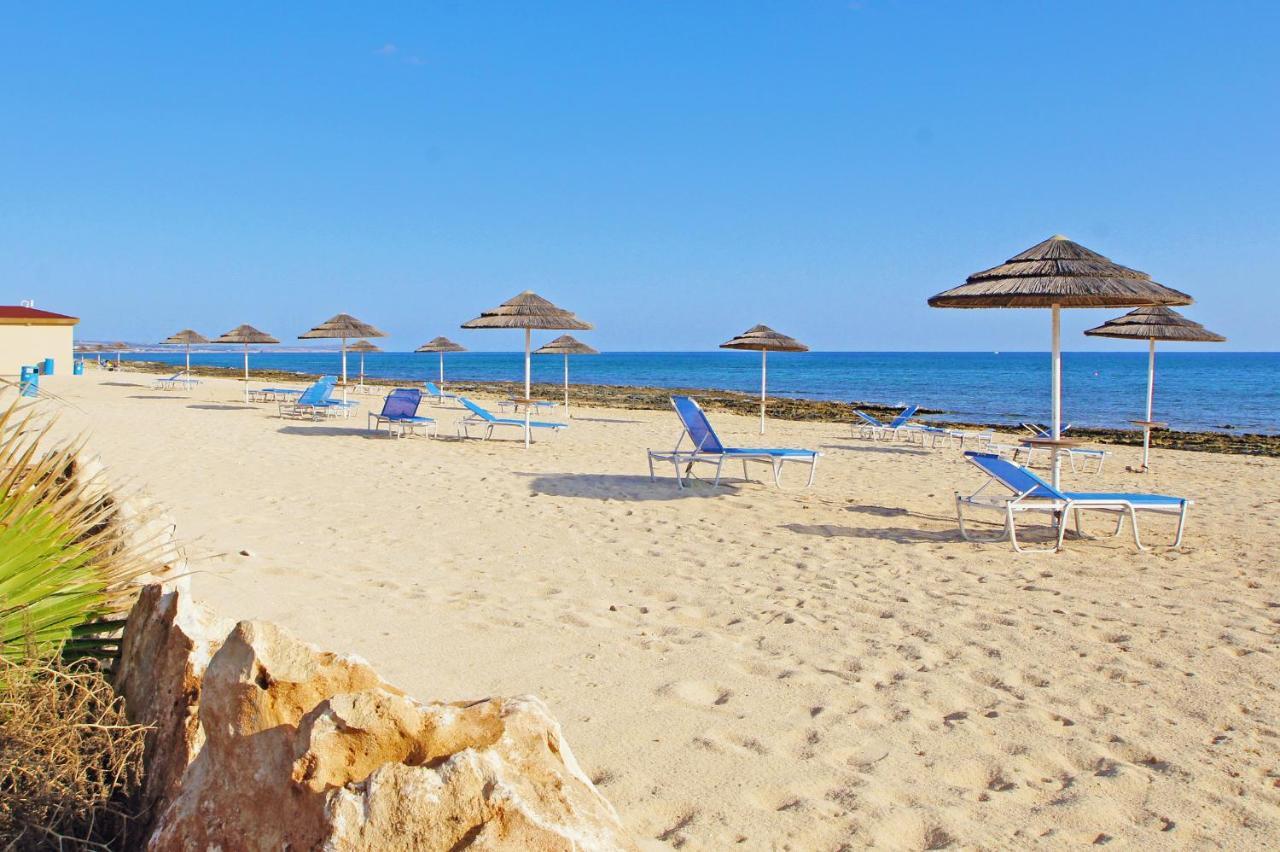 Villa Marion Agia Napa Buitenkant foto